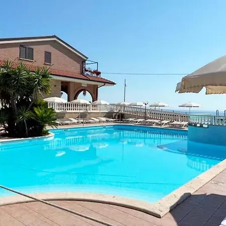 Il Borgo A7 トルトレート